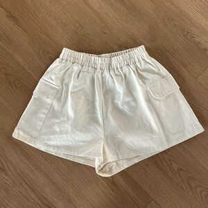 vrg girl cream off-white cargo shorts